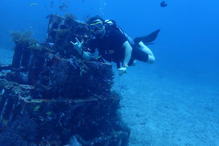 Pyramids - artificial reef structures